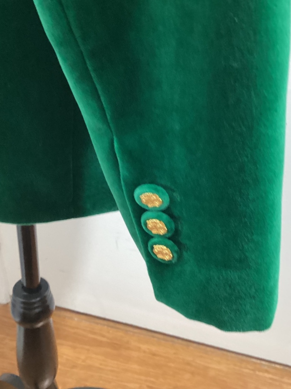 ZARA LIMITED EDITION SIZE M CHRISTMAS GREEN VELOUR BLAZER GOLG BUTTONS - Picture 5 of 8